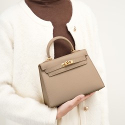 2024 new autumn and winter fashion cowhide high -level sensory leather Kailie bag mini messenger handicap small bag girl
