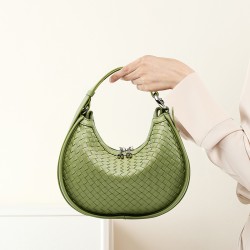 2024 early spring new niche cowhide woven handbag fashion armpit bag women's shoulder crossbody bag crescent bag
