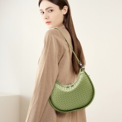 2024 early spring new niche cowhide woven handbag fashion armpit bag women's shoulder crossbody bag crescent bag