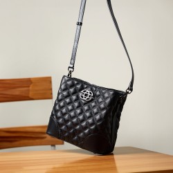2024 net red explosion bag bucket bag large -capacity original design women's bag dermis rhombus chain bag crossbody bag