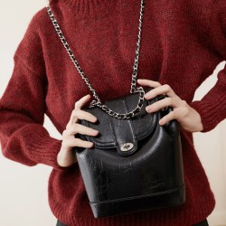 2024 Korean niche small fragrance chain bag cowhide large capacity retro single shoulder crossbody bucket bag backpack