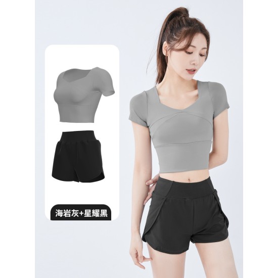 聚衣堂女短款速干带胸垫跑步紧身裸感健身瑜伽运动短袖短裤套装