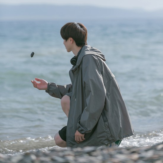 户外防晒衣男夏季薄款透气防紫外线潮牌机能冲锋衣情侣防晒服夹克